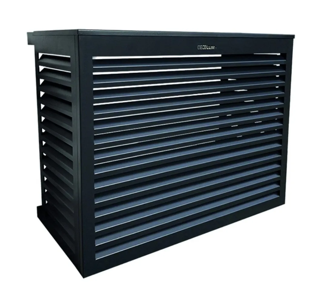 Cache clim Decoclim en aluminium thermolaqué anthracite à lames ajourées pour dissimuler une unité extérieure de climatisation